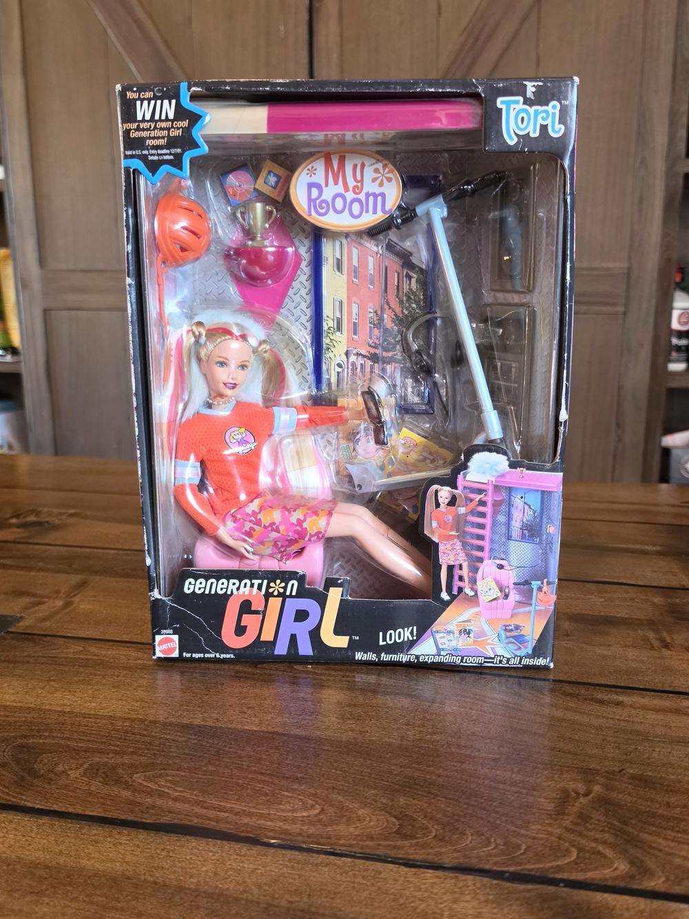 Vintage 1999 Barbie Generation Girl Tori “My Room” Doll Set NIB